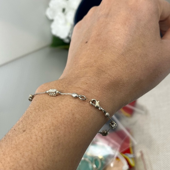 Vintage 1980s-90s Gold & Silver-Tone Beaded Cord Bracelet - Picture 8 of 14